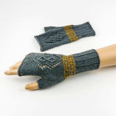 Strickanleitung Miss Gaskell Stulpen