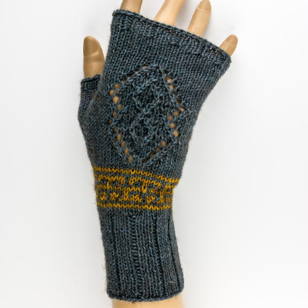 Miss Gaskell Stulpen - gedrucktes Anleitungsheft