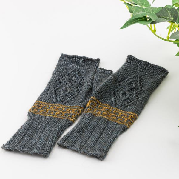 Miss Gaskell Stulpen - gedrucktes Anleitungsheft